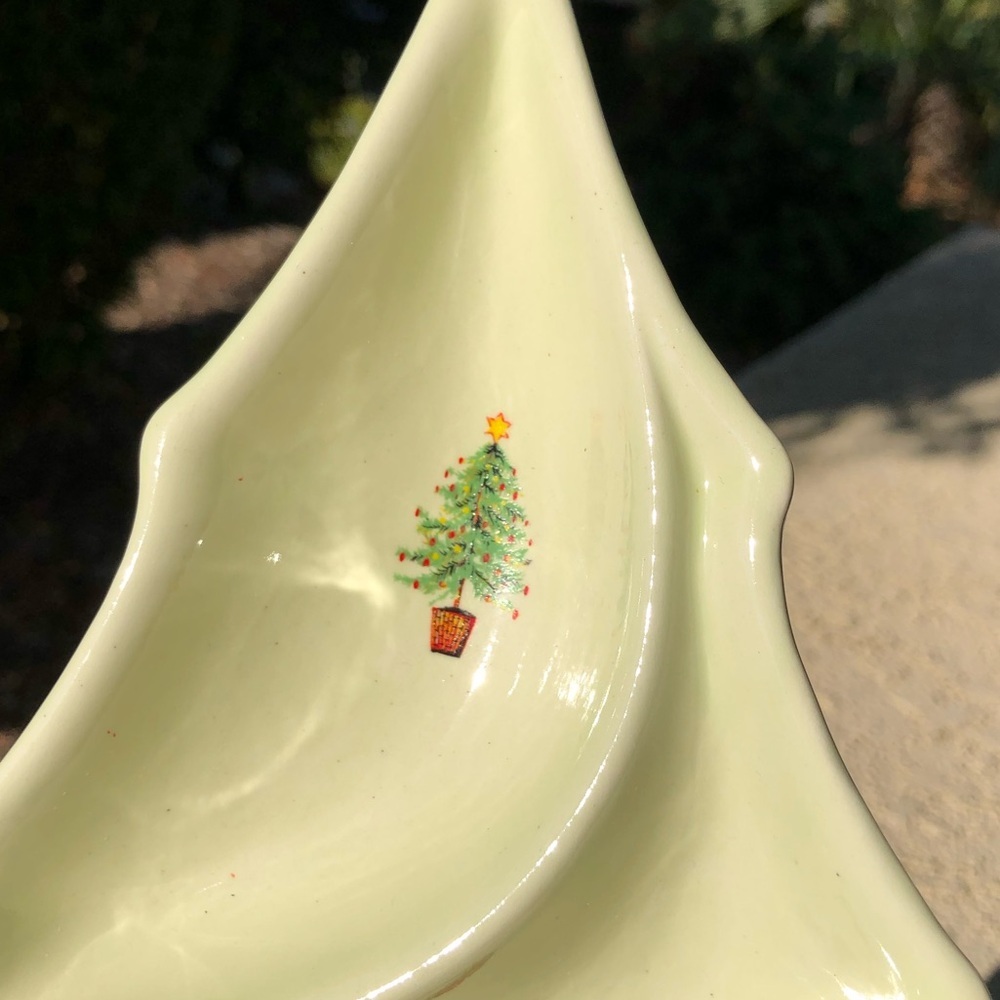 Atlantic Mold Vintage Divided Christmas Serving Tray 1960’s - Picture 6 of 13